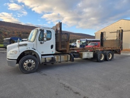 2014 Freightliner M2 106 T/A