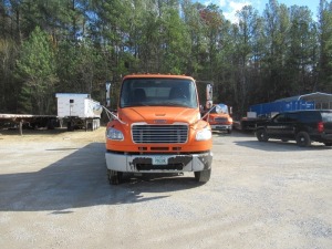 2016 Freightliner M2 106
