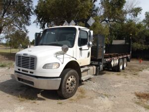 2016 Freightliner M2 106