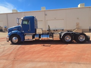 2013 Peterbilt 384