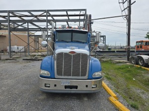 2013 Peterbilt 384