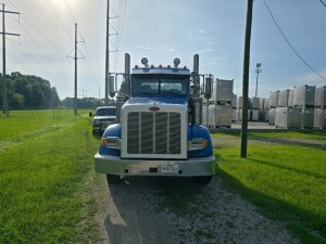 2013 Peterbilt 367
