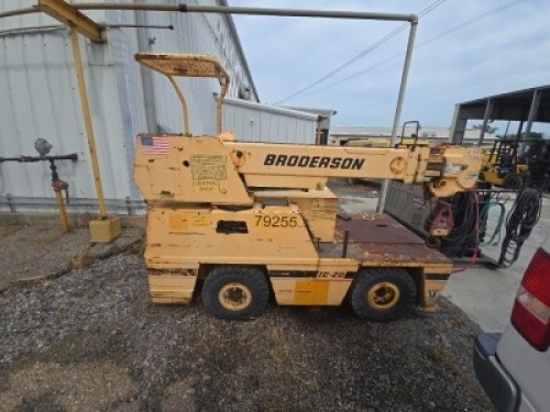 2010 Broderson IC20-IH