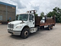 2016 Freightliner M2106