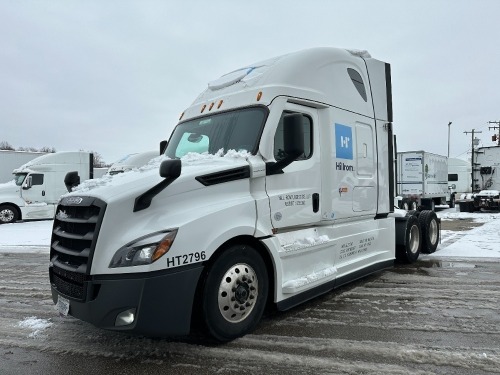 2020 Freightliner Cascadia 126 Sleeper