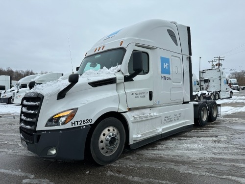 2020 Freightliner Cascadia 126 Sleeper