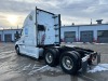 2020 Freightliner Cascadia 126 Sleeper - 4