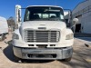 2017 Freightliner M2-106