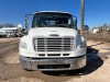 2017 Freightliner M2-106